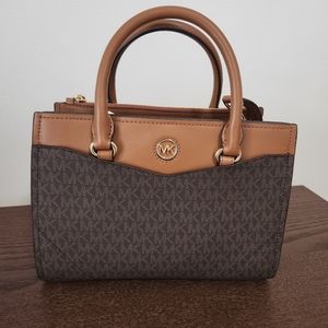 MICHAEL KORS Everly Medium Saffiano Leather Satchel